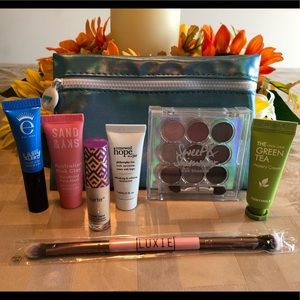 Makeup bag bundle - Ipsy